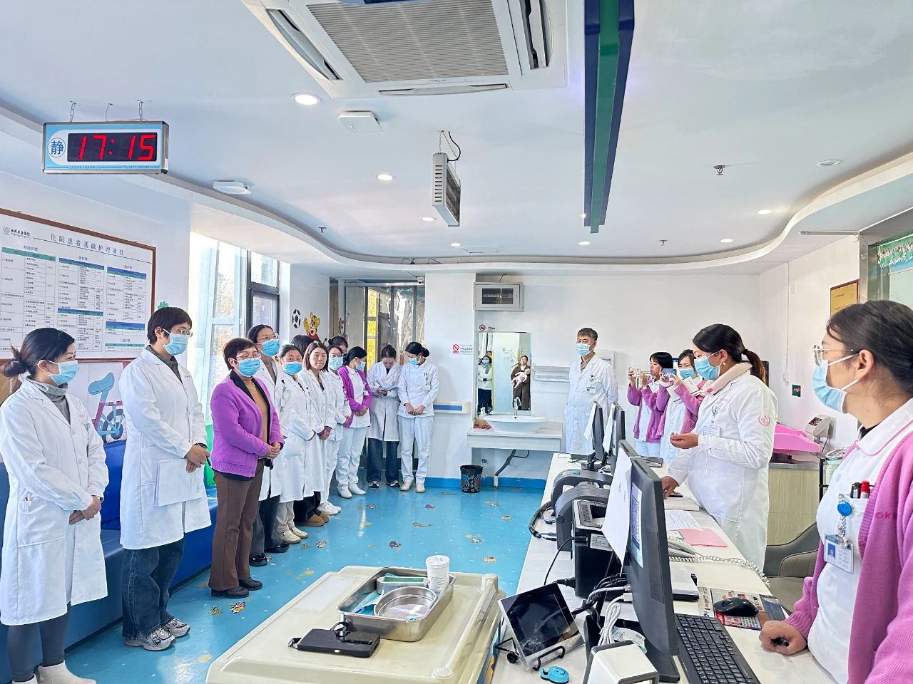 凝聚學科力量，提升護理質量——西藏阜康醫院護理部組織開展多學科聯合護理查房及應急演練